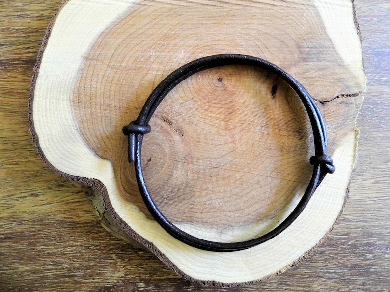 DARK BROWN Real Leather Cord Surf Wrap Wristband Bracelet Anklet Genuine Surfer Ocean Surf Cuff FULLY Adjustable Men or Women Unisex