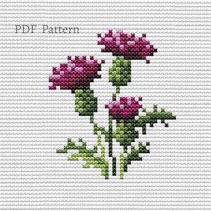 Peut inclure: Motif de point de croix représentant trois chardons violets avec des feuilles et des tiges vertes. Le motif est intitulé "PDF Pattern".