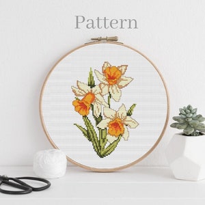 Daffodil cross stitch pattern, Narcissus cross stitc,h March birth flower, Floral cross stitch