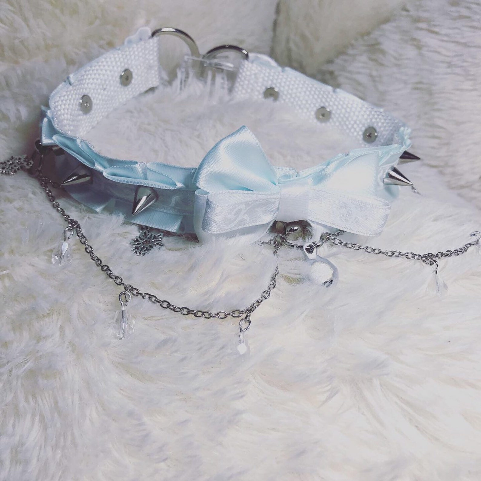 Blue and White Ice Collar Etsy