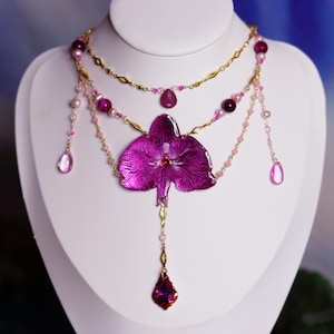 Orchid Sapphire Magenta Choker Necklace