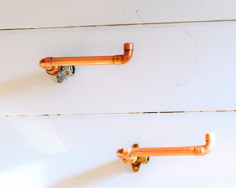 Soporte para rollo de tocador de cobre con accesorios de latón / cromo