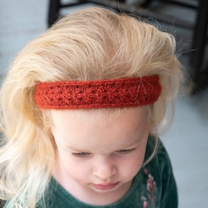 Lova Headband Knitting Pattern