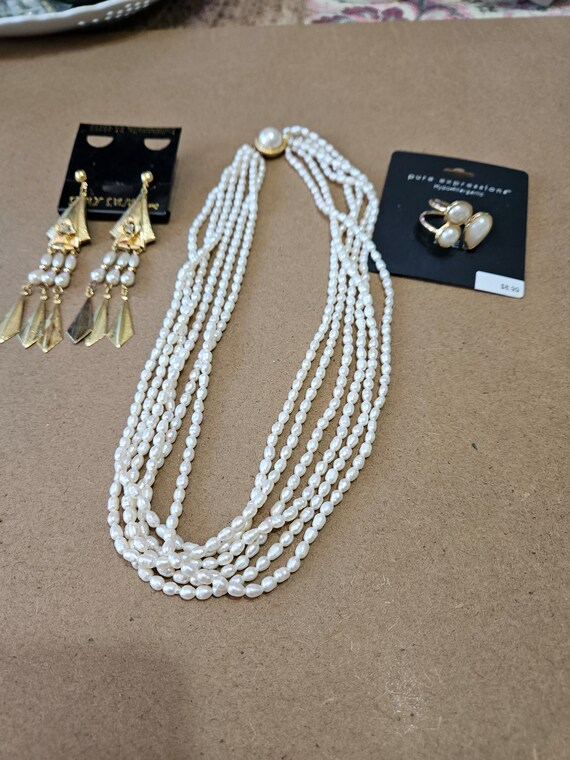 fresh  water pearl necklace lot