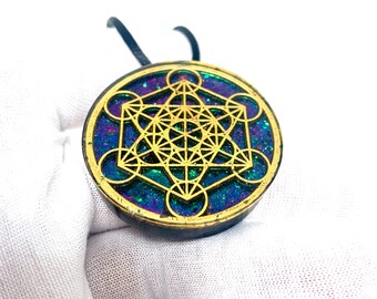 Orgonite pendant with Pure Elite Shungite Back | Metatron’s Cube Chameleon Pigment or Black