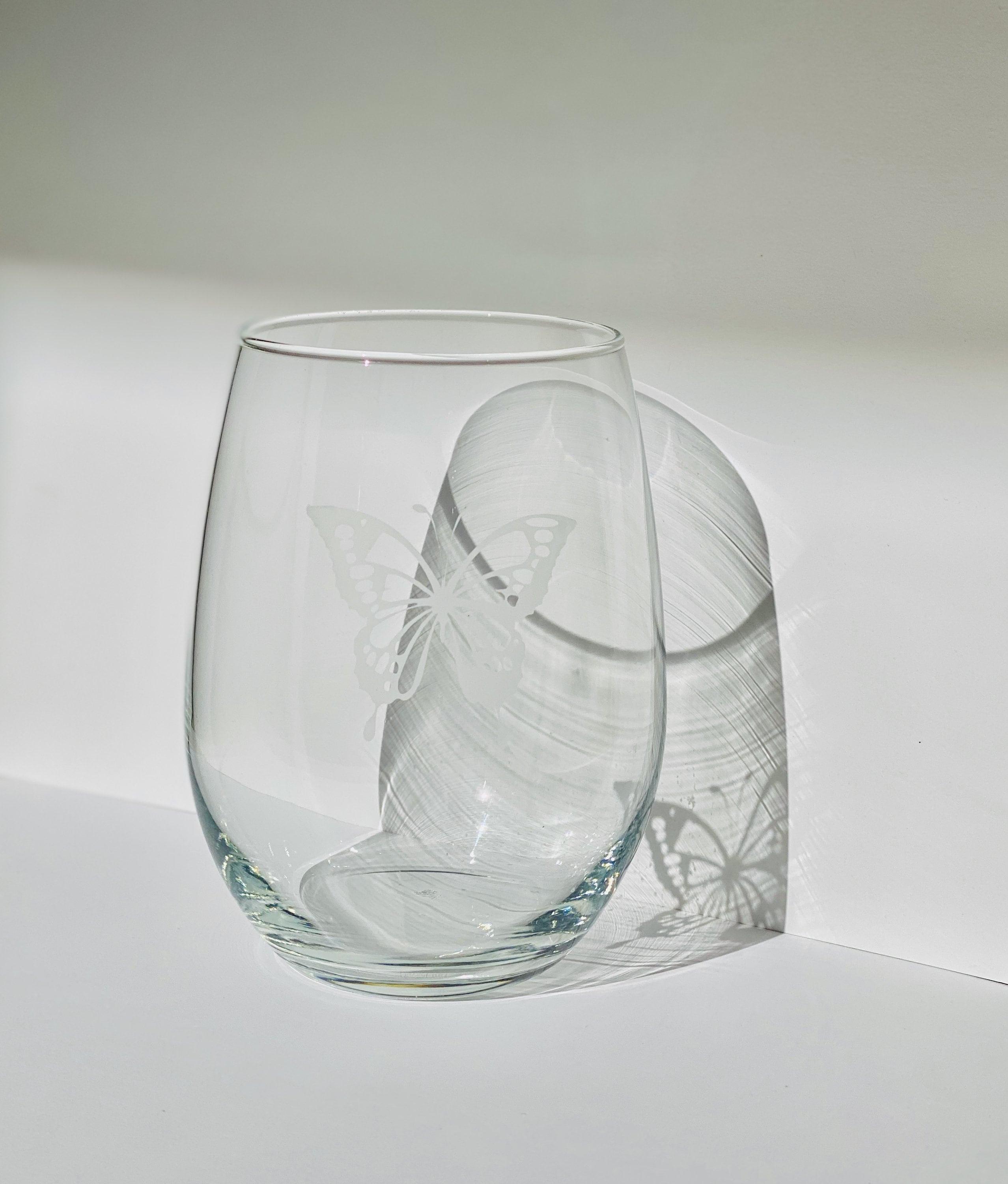 Etched Butterfly Wine Glass Tumbler Stemless Wine Glasses Etsy