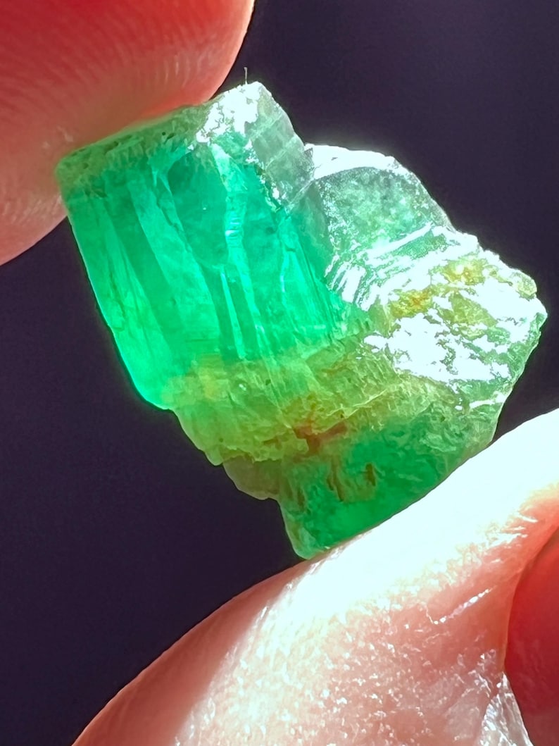 mineral specimen,gift for her, lapidary grade, raw mineral,precious stone, raw emerald crystal, collector item, gemstone collection, natural gem, Brazilian gemy, large emerald, unique treasure, green earth gem, Brazilian find, raw beauty, diy jewelry