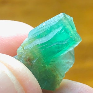 mineral specimen,gift for her, lapidary grade, raw mineral,precious stone, raw emerald crystal, collector item, gemstone collection, natural gem, Brazilian gemy, large emerald, unique treasure, green earth gem, Brazilian find, raw beauty, diy jewelry