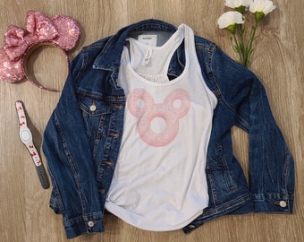 Nieuwe Magic Kingdom Mickey Ears Donut Dessert Disneyland Disney Women's Flowy Racerback Tank
