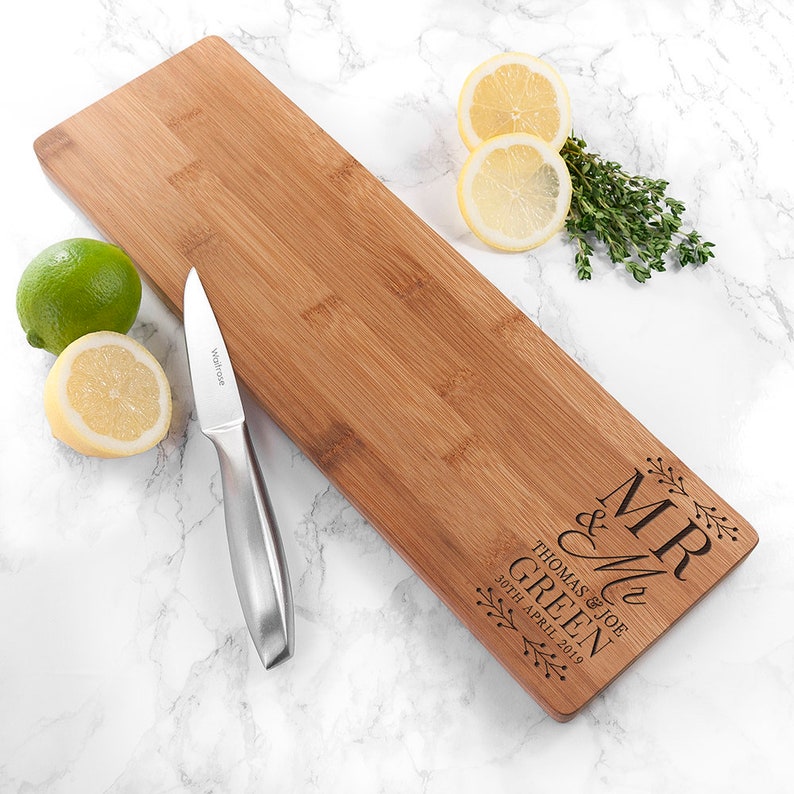 Wedding 5th Anniversary Engraved Gift Gifts for Couples Chopping Personalised Engraved Bamboo Wedding Serving Board Bread Bespoke