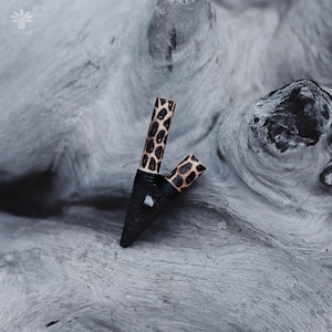 Sacred Herbal Medicine Tool: Handcrafted Bamboo Kuripe Pipe for Hape Snuff