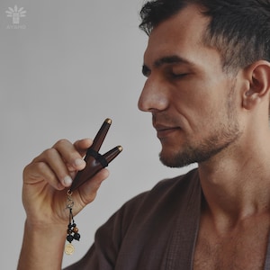 Rosewood Kuripe Pipe: Handcrafted Shamanic Hape Snuff Applicator