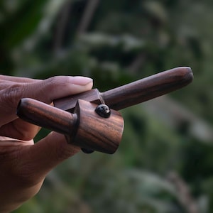 Handmade Rosewood Kuripe Tepi: Black Onyx Shamanic Tool