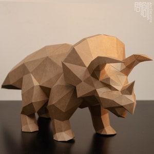 Triceratops Papiermodell ,Papercraft , DIY , Low poly , Triceratops Model , PDF Papercraft , Triceratops Model , Triceratops low poly