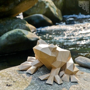 Frog paper model ,Papercraft , DIY , Low poly ,  PDF Papercraft ,  Frog Model ,  Frog low poly , Frog