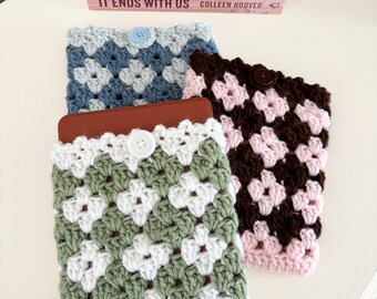 crochet granny kindle sleeve
