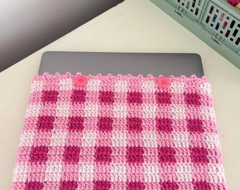 crochet monochrome plaid laptop sleeve