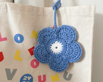 crochet flower pouch | bag charm