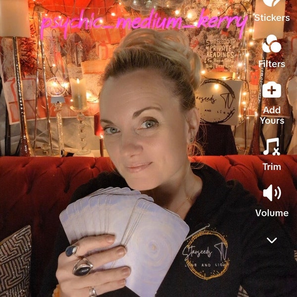 A full  Psychic mediumship reading