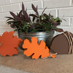 Wooden Fall Leaf Decor