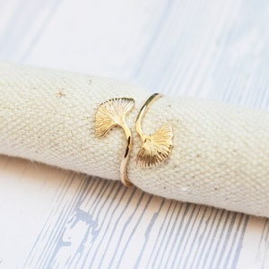 GINKGO-Blatt vergoldeter Ring, verstellbarer Ring - Geschenk für Sie