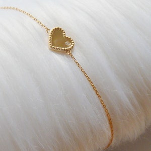 Women&#39;s bracelet chain heart zirconium gold plated for women