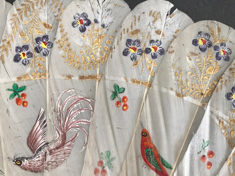 France 1820-1830 fan of painted duck feathers antique French gouache-painted white duck/'s feathers fan