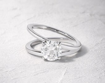 Anillo de compromiso de laboratorio con corte redondo y vástago dividido / Anillo de propuesta solitario / Regalo de aniversario para ella / Anillo de diamantes para ella / Regalos de aniversario