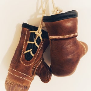 2 x Christmas Tree Boxing Gloves made from Real leather and pre strung with loop