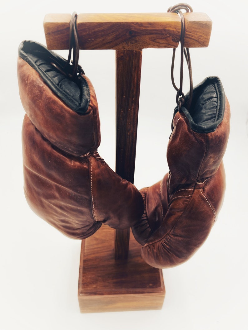 Retro Reborn Vintage Retro Style Boxing Gloves Tan Real Leather With Stand