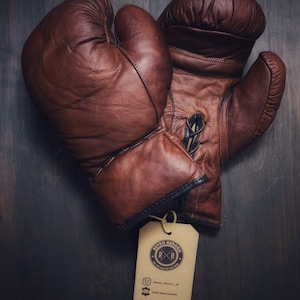 Retro Reborn Vintage Retro Style Boxing Gloves Tan Real Leather