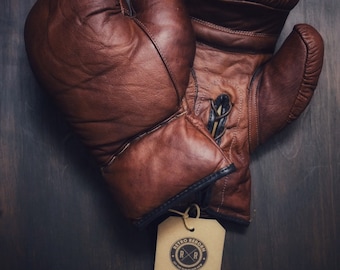 Guantoni da boxe stile retrò vintage rinati in vera pelle marrone chiaro