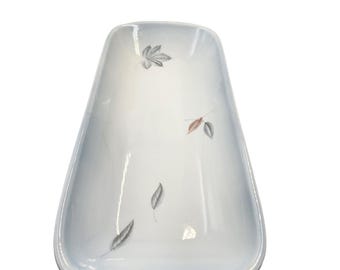 ビング＆グロンダール BG デンマーク 208 落葉柄 磁器製長方形トレイ 14.5インチ