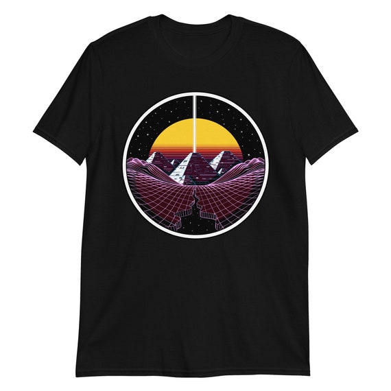 Synthwave Egyptian Pyramids Shirt, Psychedelic Retro 80s Tee, Vaporwave Shirt, Retrowave Aesthetic Clothes, Vaporwave Clothing