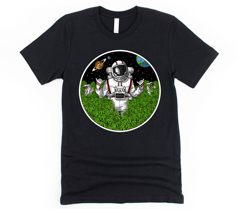 Hippie Stoner Astronaut Shirt - Weed Cannabis Shirt - Psychedelic Marijuana Shirt - Hippie Stoner Clothes - Festival Clothing - Stoner Gifts 