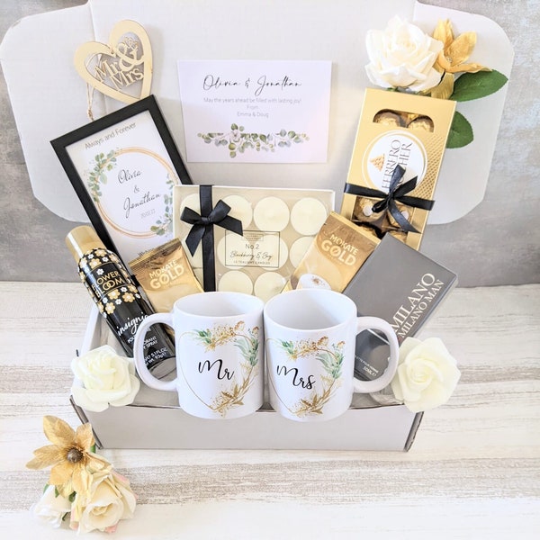 Luxury Wedding Hamper/Personalised Wedding Frame/Pamper Hamper/Mr And Mrs Gift/Engagement/His and Hers Gift/Bride And Groom/Anniversary Gift