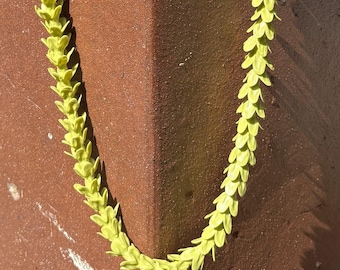 Handmade Green Pakalana Flower Lei, Life-Like Clay Flowers, Handcrafted and Oven-Baked, Hawaiian Flowers, Hawaiian Heritage
