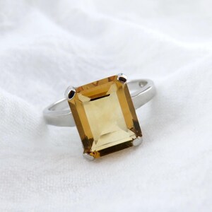 Baguette Cut Citrine Ring / 925 Sterling Silver Ring, Wedding Jewelry, Minimalist Gift for Her, November Birthstone Ring