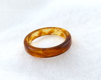 Brown Animal Print Band Ring, Tortoise Shell Acrylic Ring, Size 6.5 US