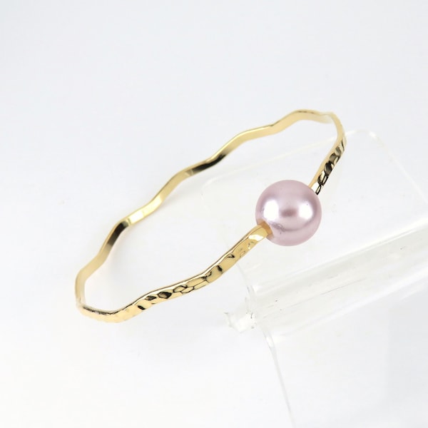 Purple Pearl Mermaid Wavy Bangle / Bridesmaid Wedding Gift for Her, Island Style, Minimalist Simple Jewelry, Floating Pearl