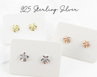 Pendientes de plumeria de 6 mm / Oro vermeil de 14 quilates, Oro vermeil rosa, Plata de ley 925 maciza, Flor hawaiana, Pendientes para bebé, Recién nacido