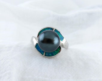 Black Pearl Ring / 925 Sterling Silver Ring with Opal Eye / Simple Pearl Ring, Minimalist Jewelry