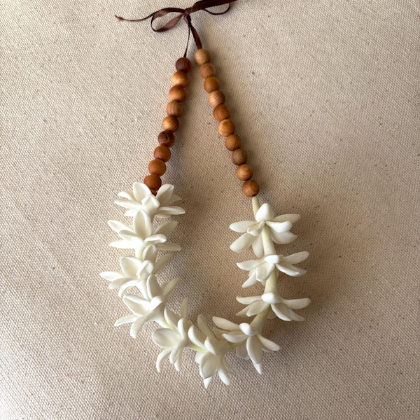 White Pikake Flower and Sandalwood Car Lei, 18" Rearview Mirror Charm