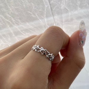 Silver Turtle Band Ring / Dainty Stackable Ring, Sizes 2-12, wedding band, thumb ring, knuckle ring, midi ring, closed toe ring, kid's