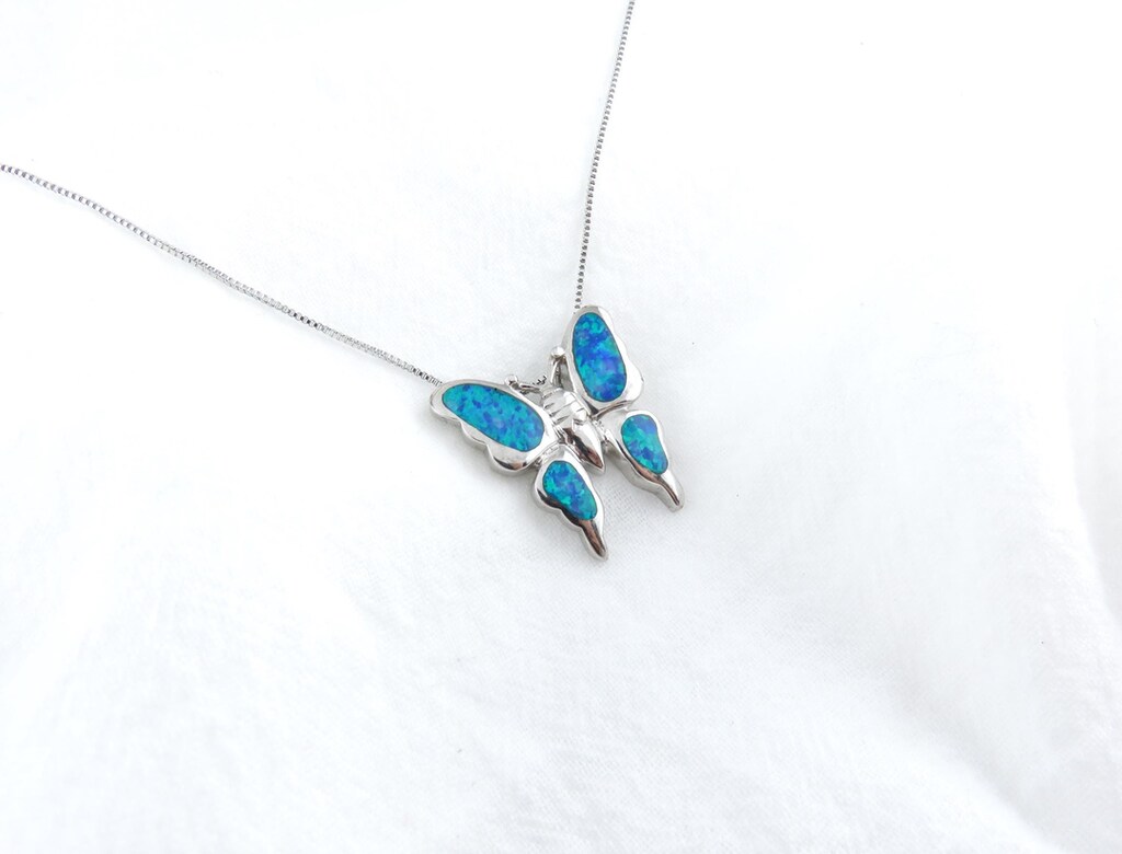 DAYLINLOVE Collana Con Ciondolo Farfalla In Argento 925 E Opale Blu - Catena 45 Cm, Regalo Per Donna