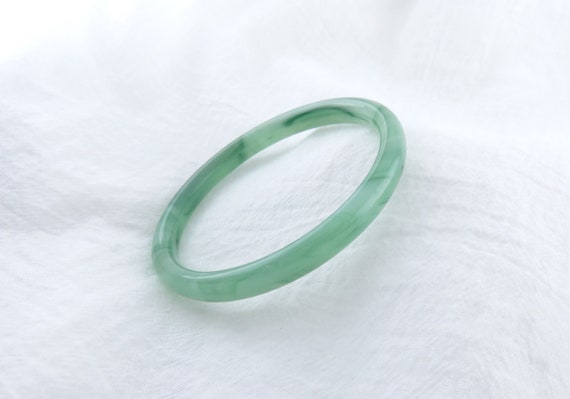 グリーン翡翠バングル / 8 mm 翡翠バングル、ラウンド、滑らか、高品質 