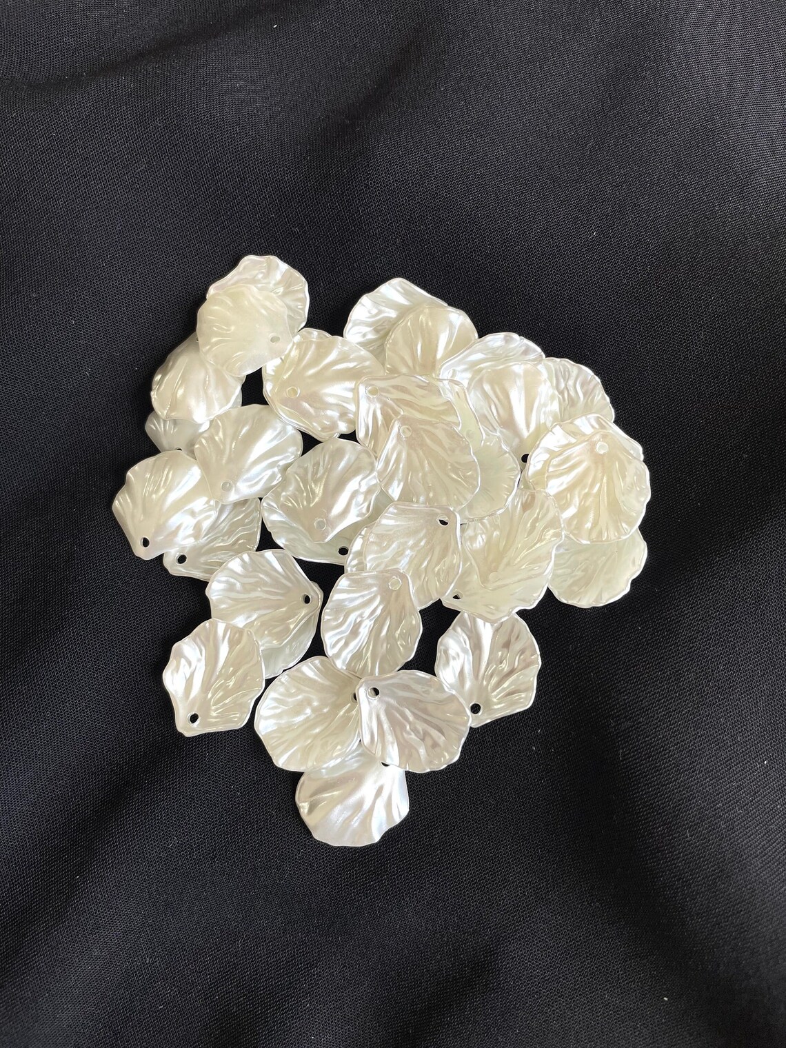 White Mother of Pearl Capiz Shell, 20 Pieces, Flat Leaf Mock Mother of ...