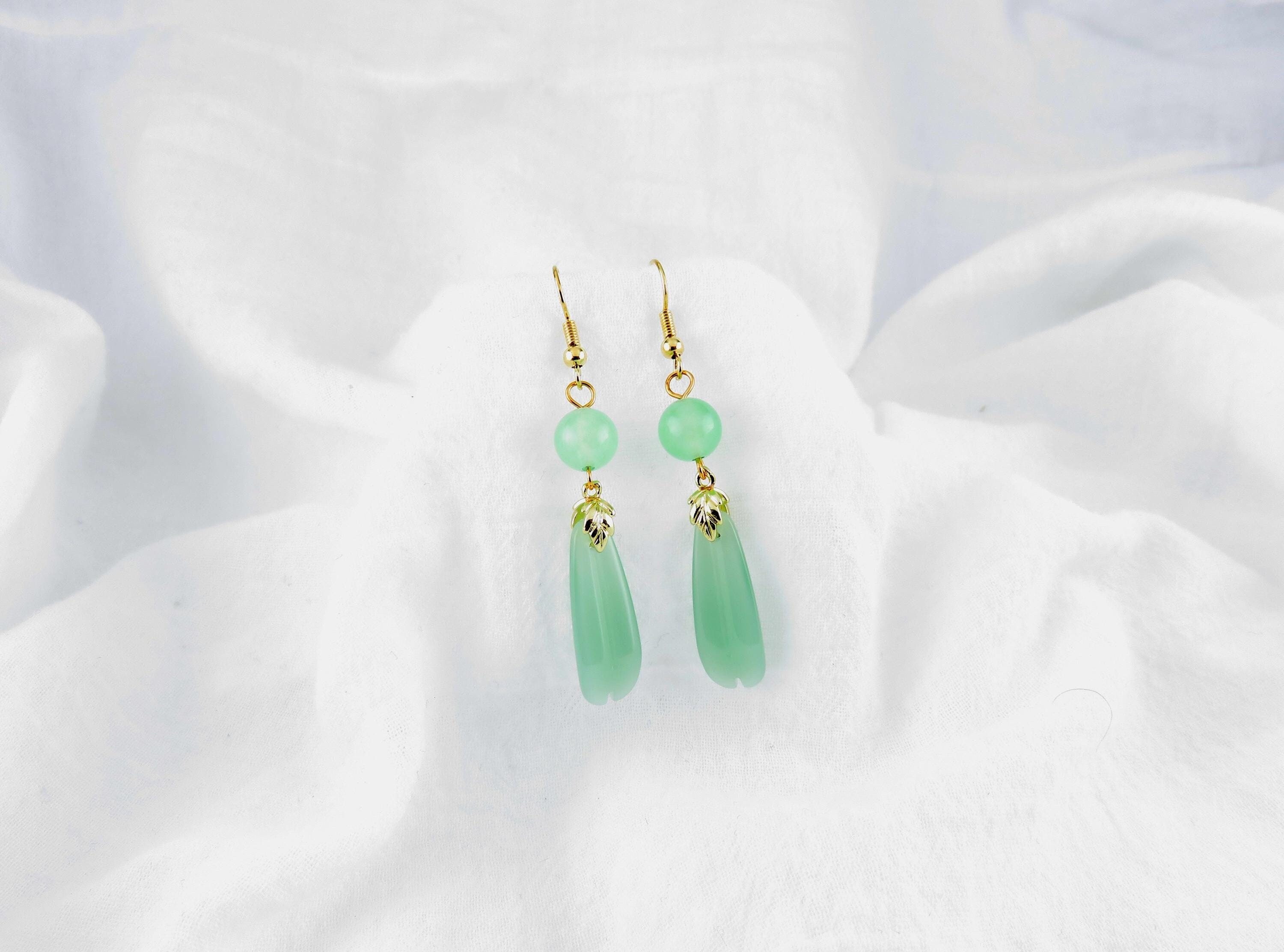 thumbnail image 2 of Natural Hetian Jade Earrings Green Chinese Jasper Old-Type Bead 2 of 11