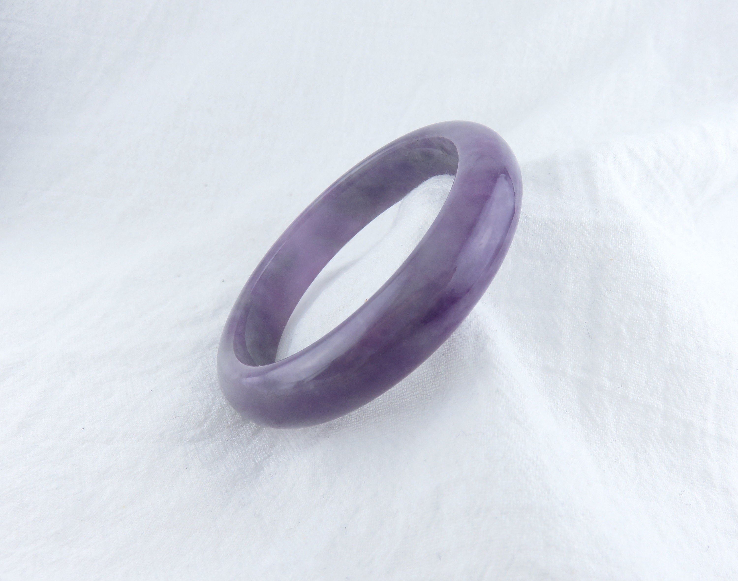 天然パープルジェイドバングル、7.5インチ（58.8mm）、グレードAの天然