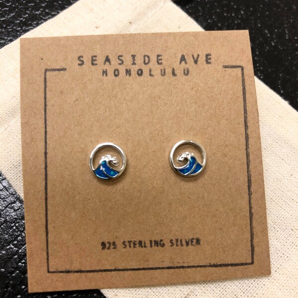 925 Sterling Silver Ocean Wave Post Stud Earrings - 8mm, No Stone